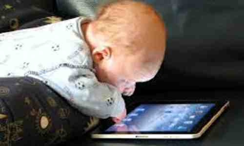 اضرار استخدام الايباد للاطفال علي المدي الطويل